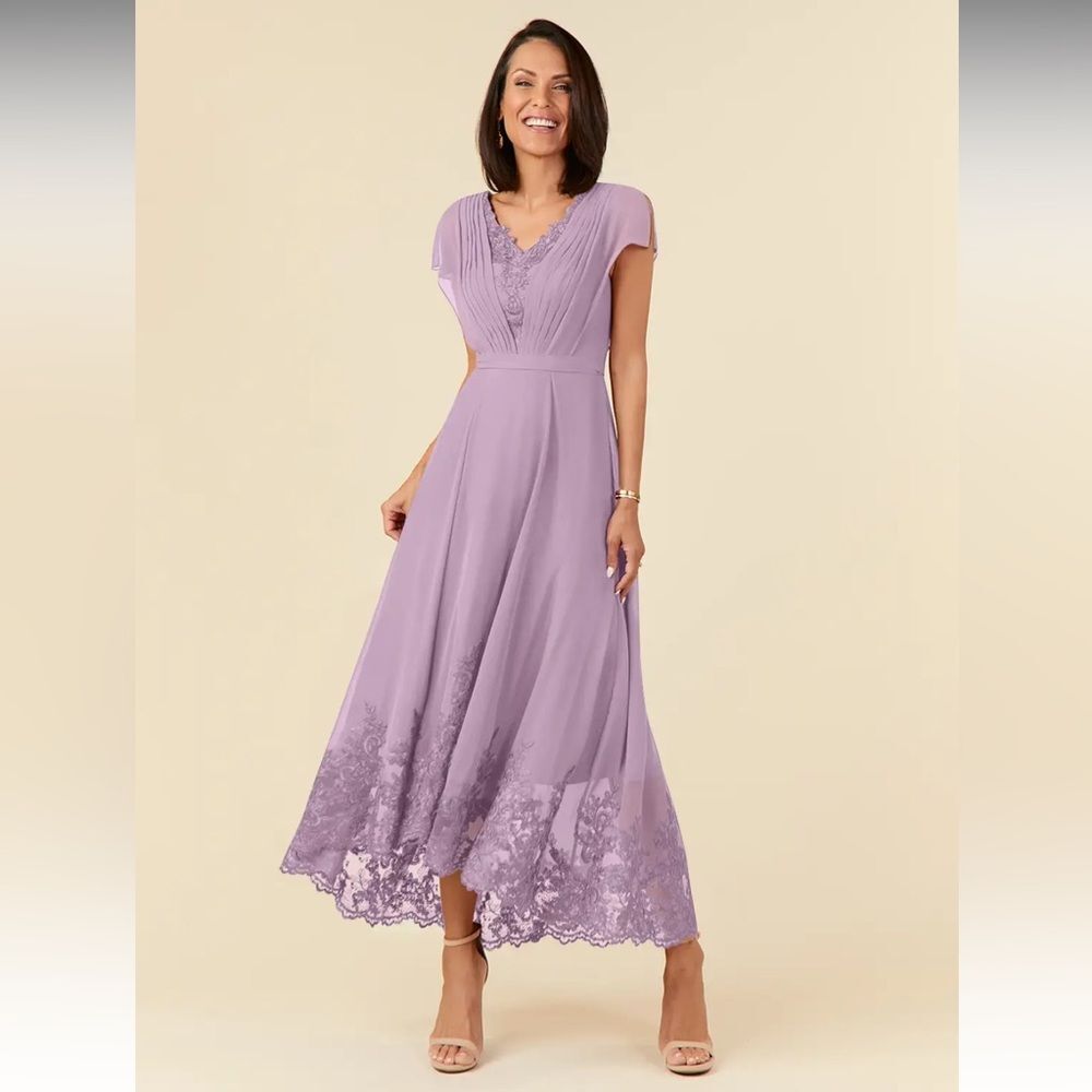 Azazie Lavender High Low Dress Lace Trims Pleated V Neck Line Sz A16 Wedding